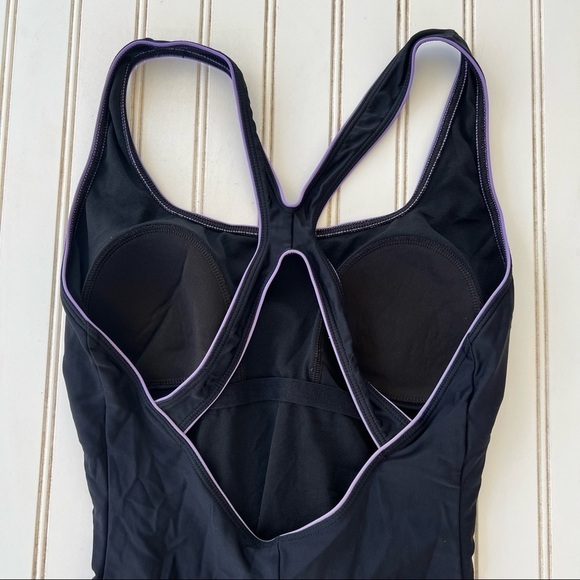 Speedo black one piece swimsuit Size 10 - Picture 6 of 8